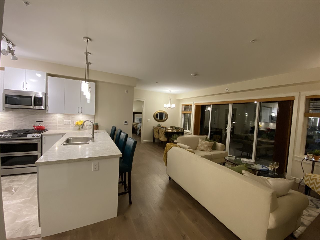 504-14588 Mcdougall Drive, Surrey
