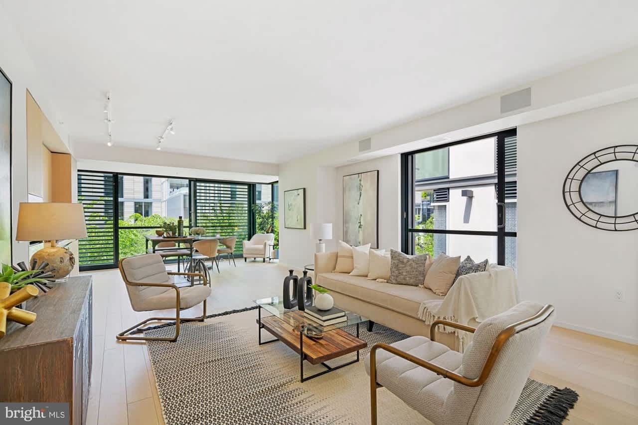 925 H St NW #305