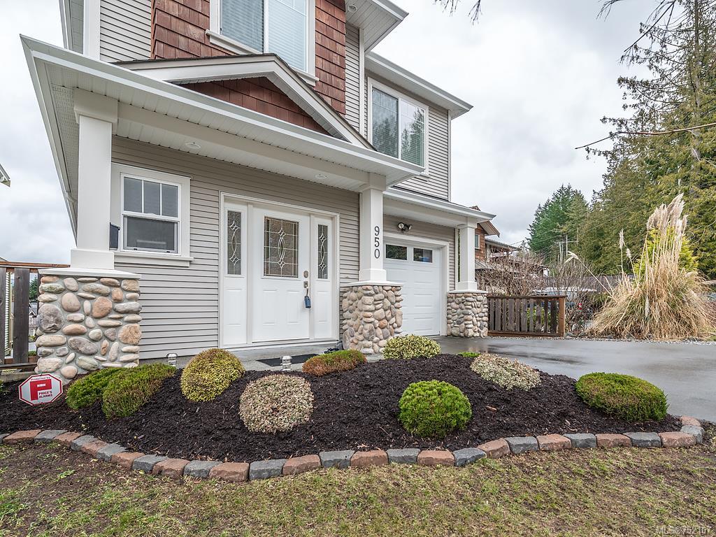 950 Walfred Rd, Langford