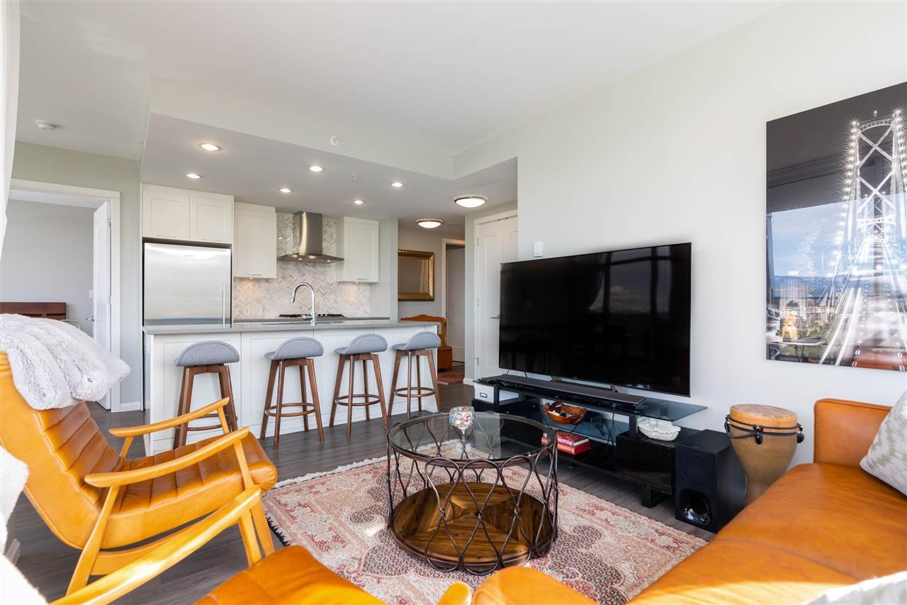 1605-520 Como Lake Ave