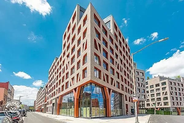 123 Melrose St. Unit: 619