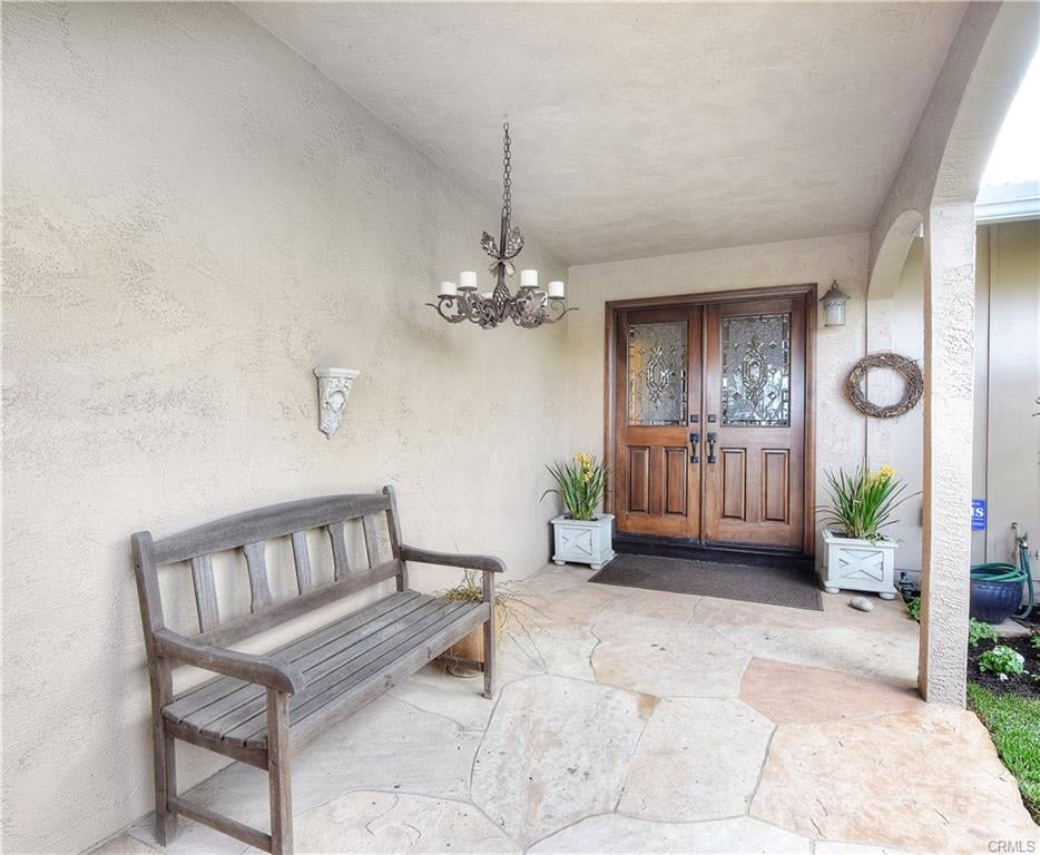 3043 Mountain View Drive