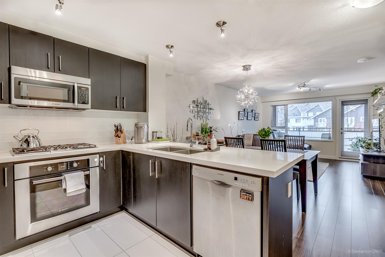 303-3163 Riverwalk Ave