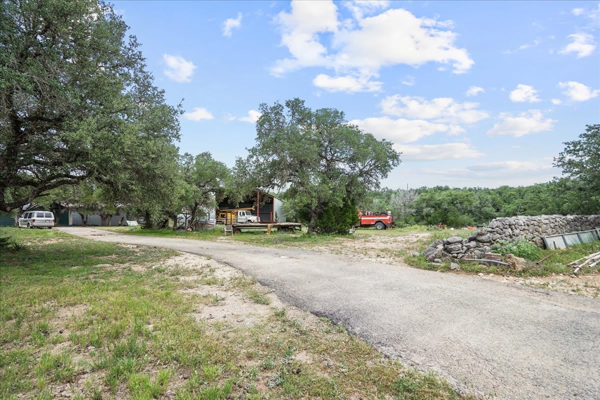 24900 Pedernales Canyon Trl