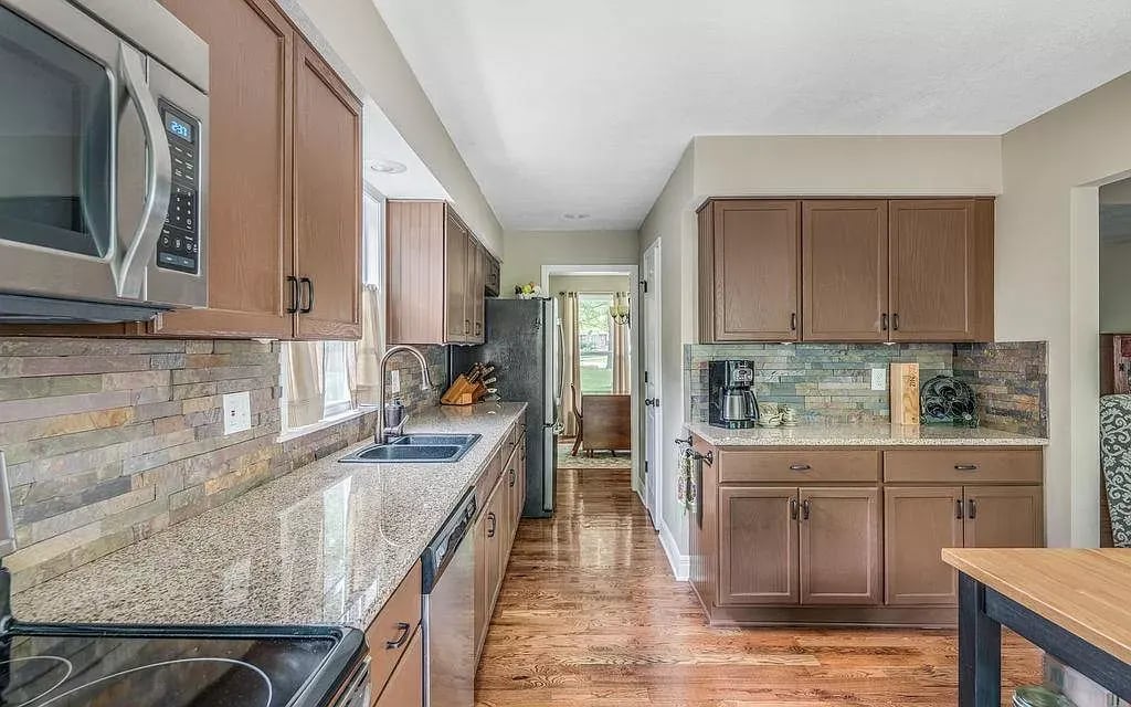 1700 E Stagecoach Drive