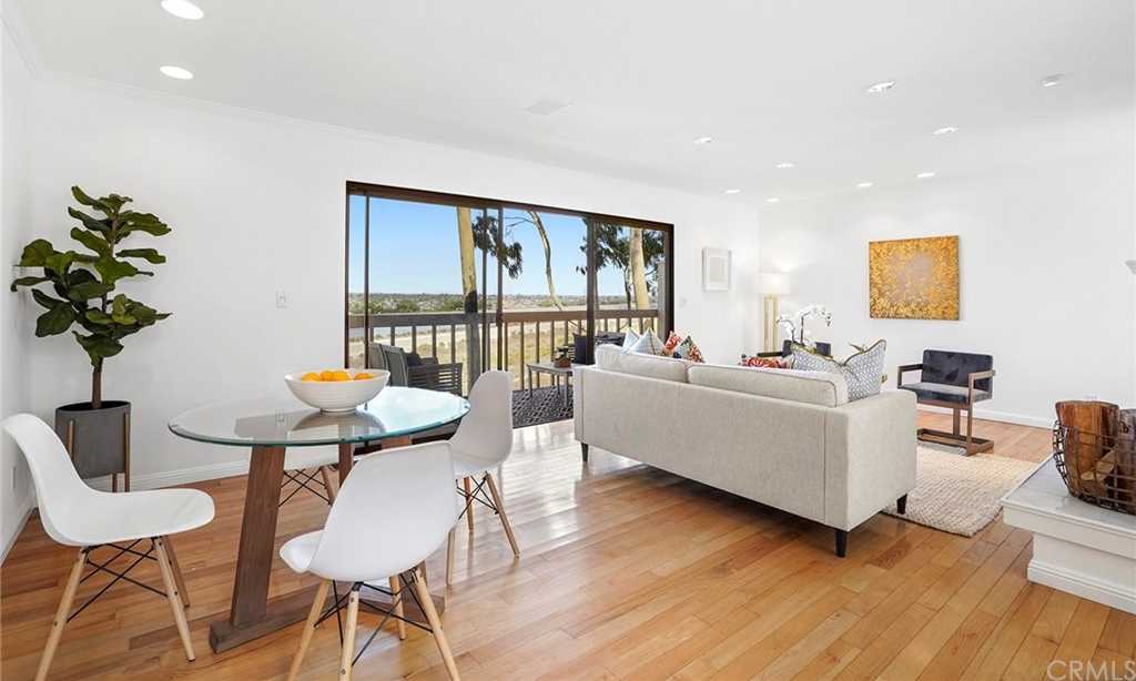 1221 Las Arenas Way Unit 19