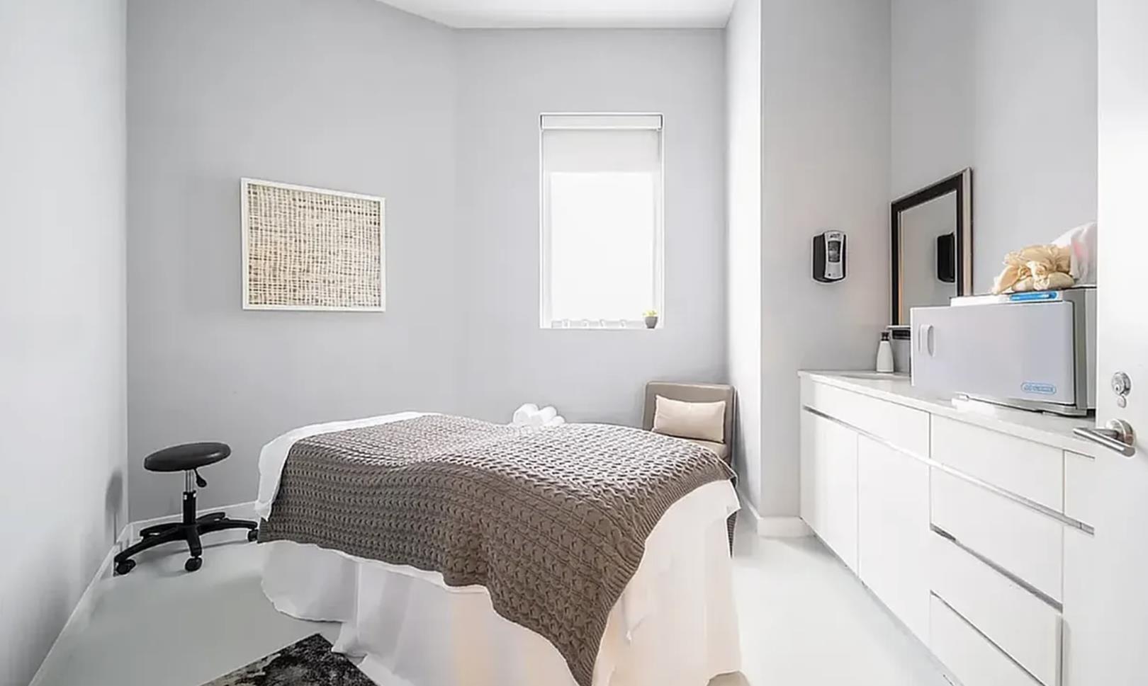 554 West 54th Street, Apt 30-B