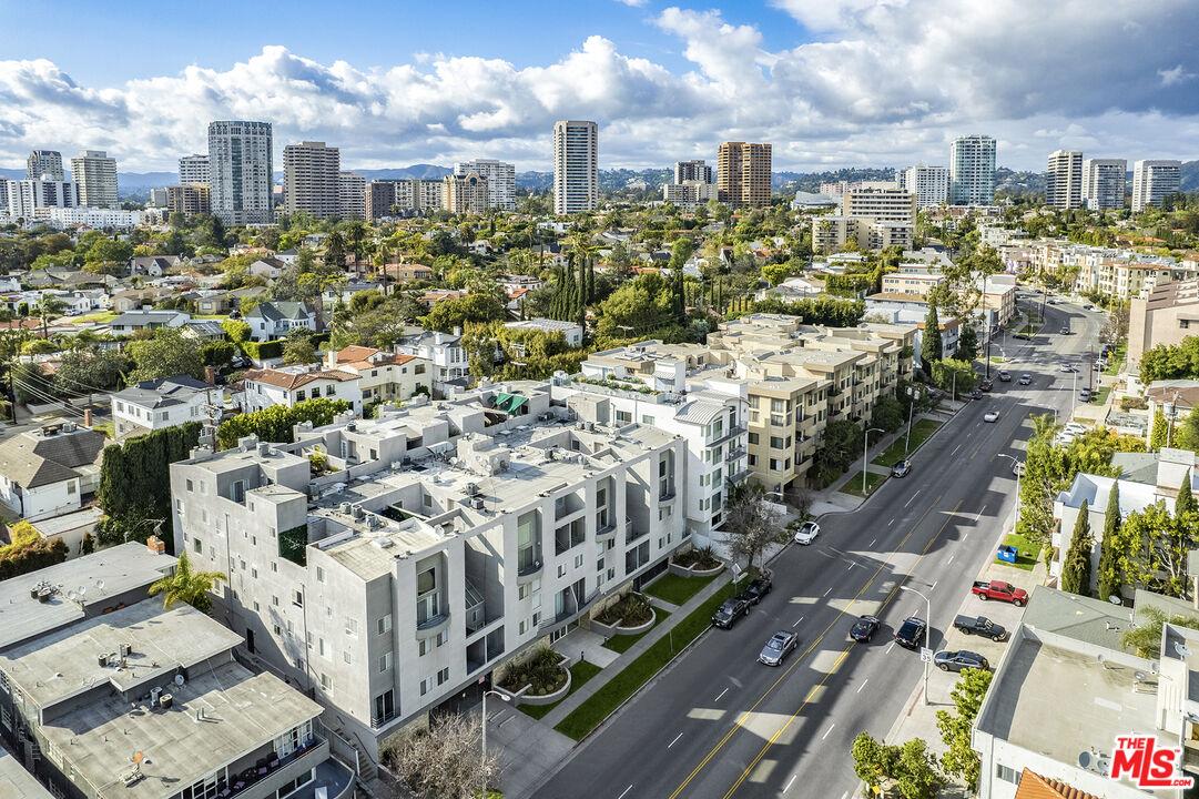1617 S BEVERLY GLEN BLVD Unit: 203