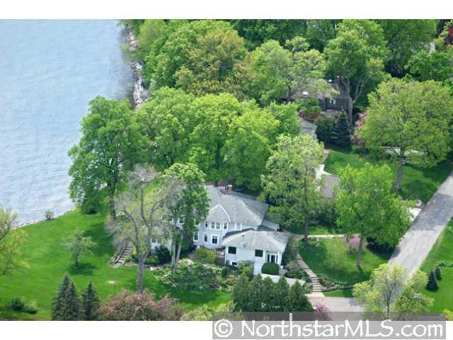 2303 Huntington Point Rd E