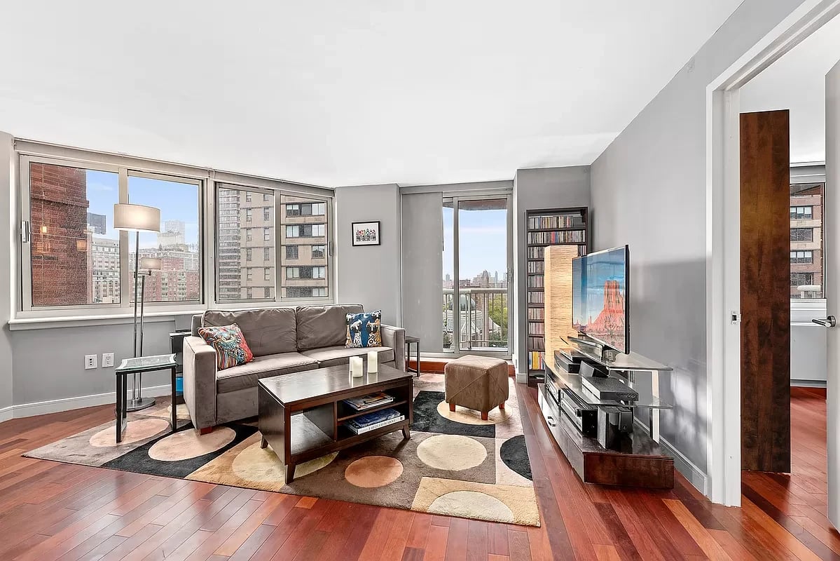 206 East 95th St, #14B