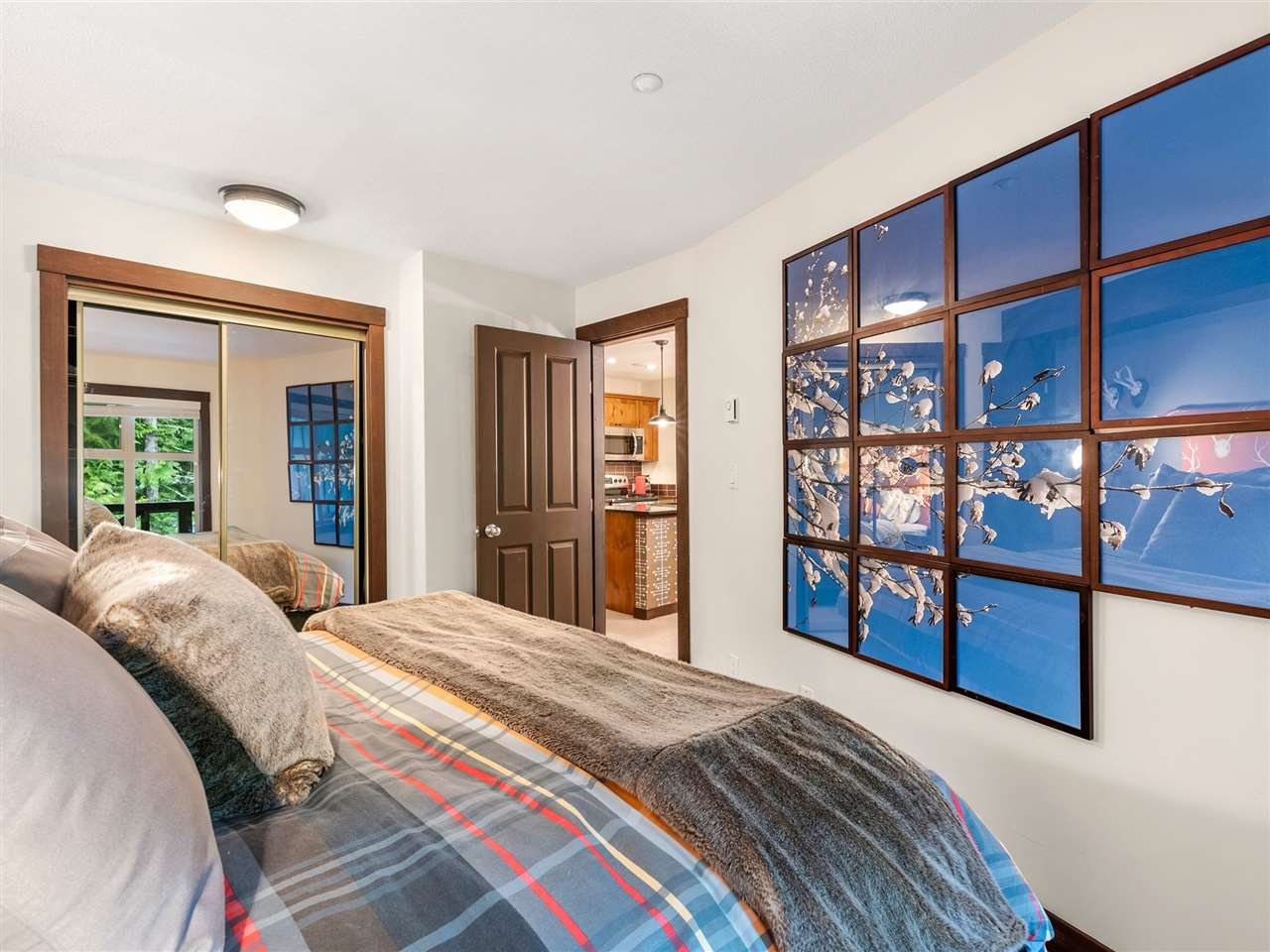 417-4660 Blackcomb Wy