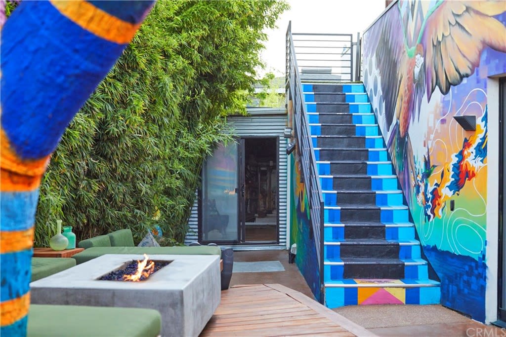 3509 Greenwood Avenue