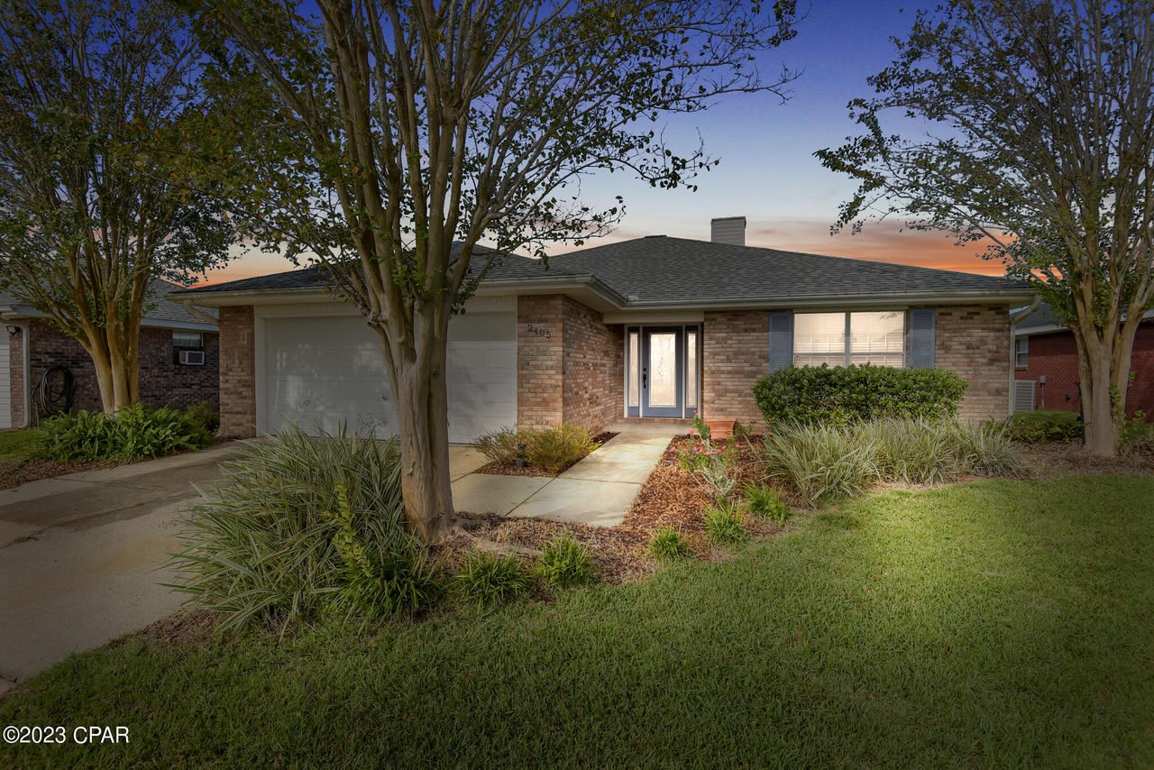 2405 Maple Court