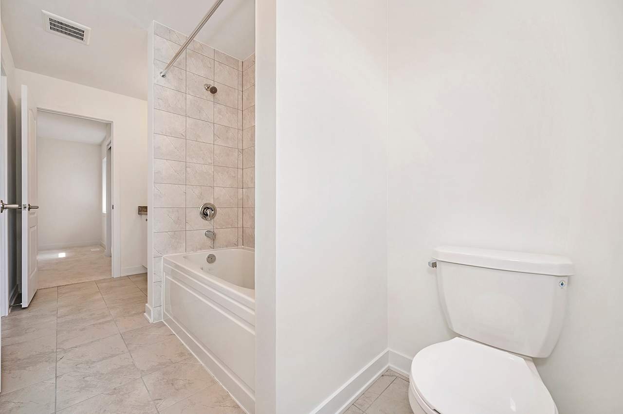 194 Aviron Cres