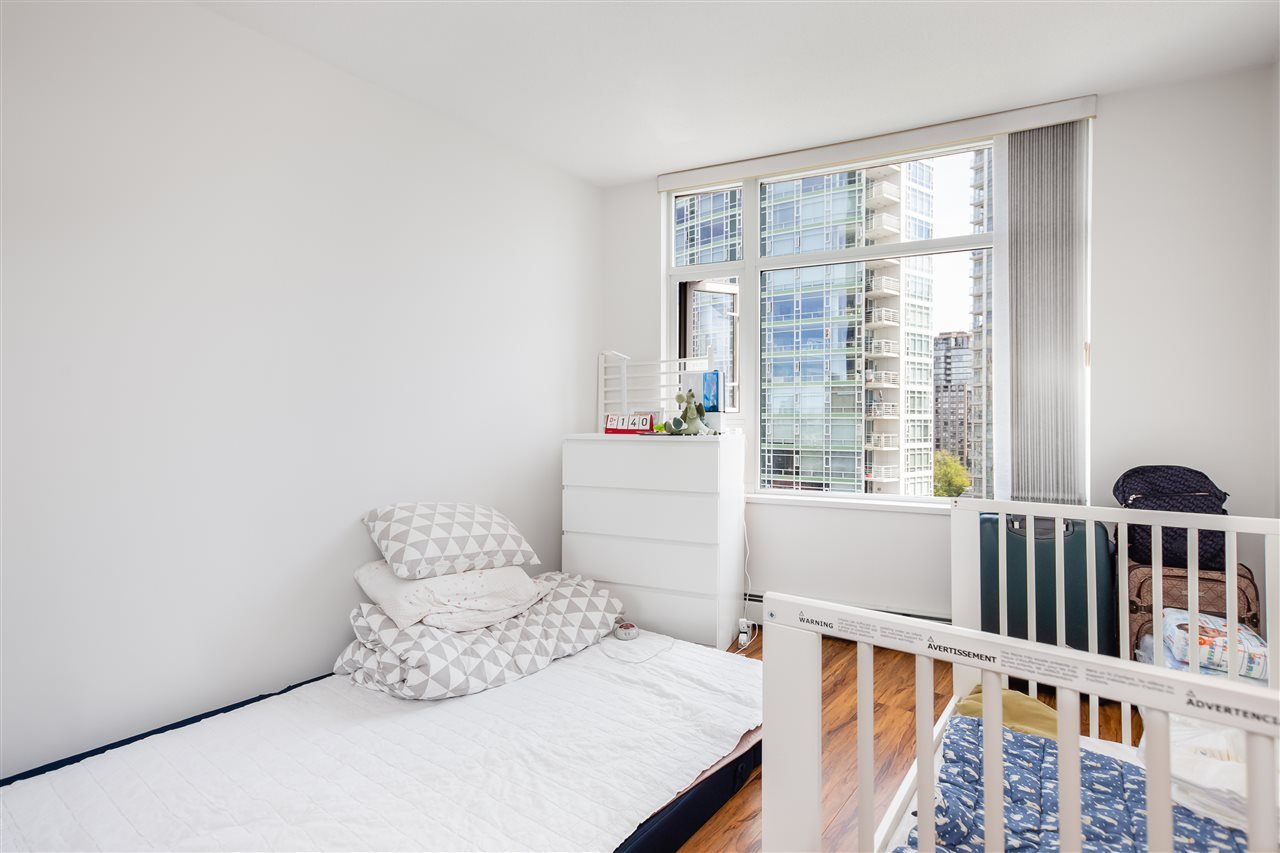 1603-1199 Marinaside Cres