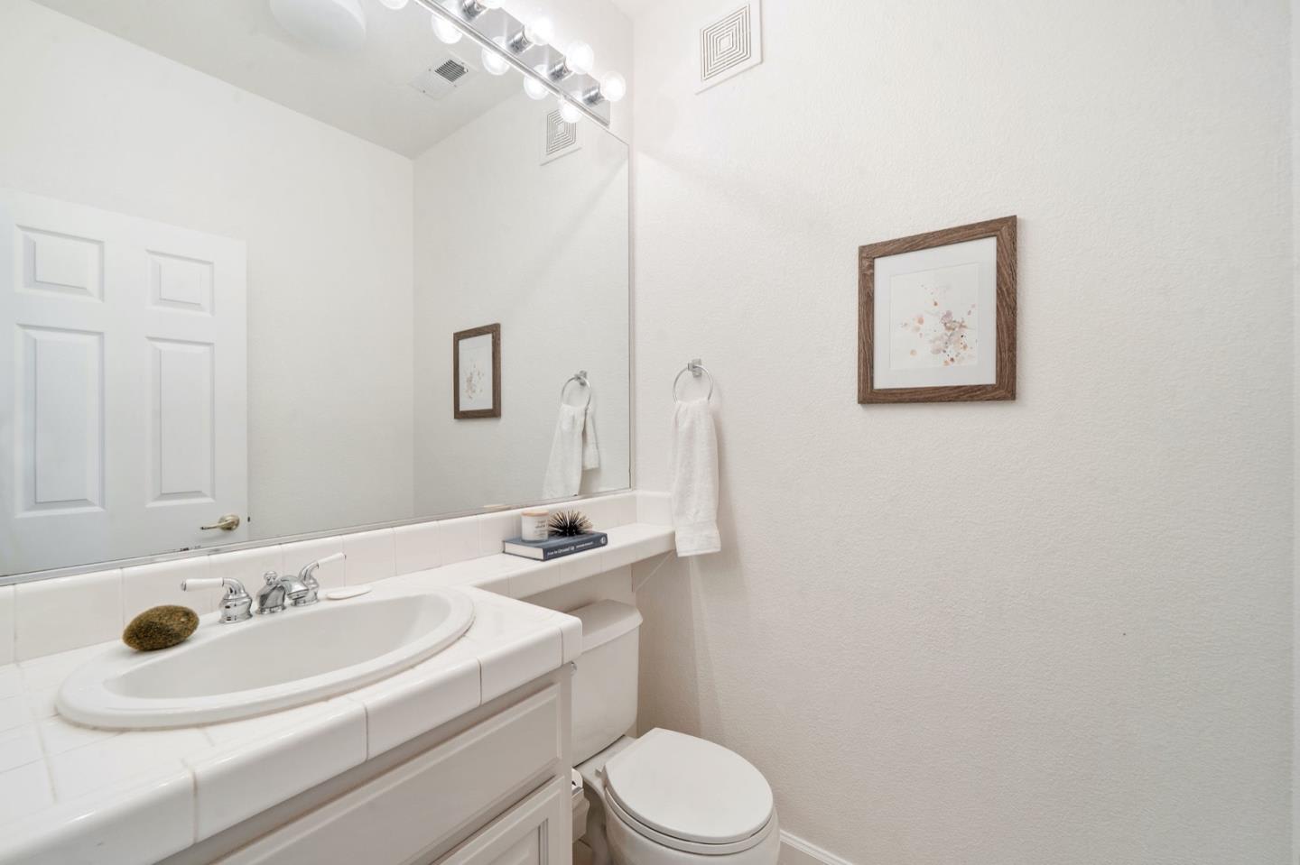 151 Fox Sparrow Ln