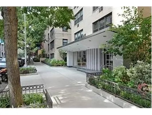 145 East 15th Street Unit: 12S