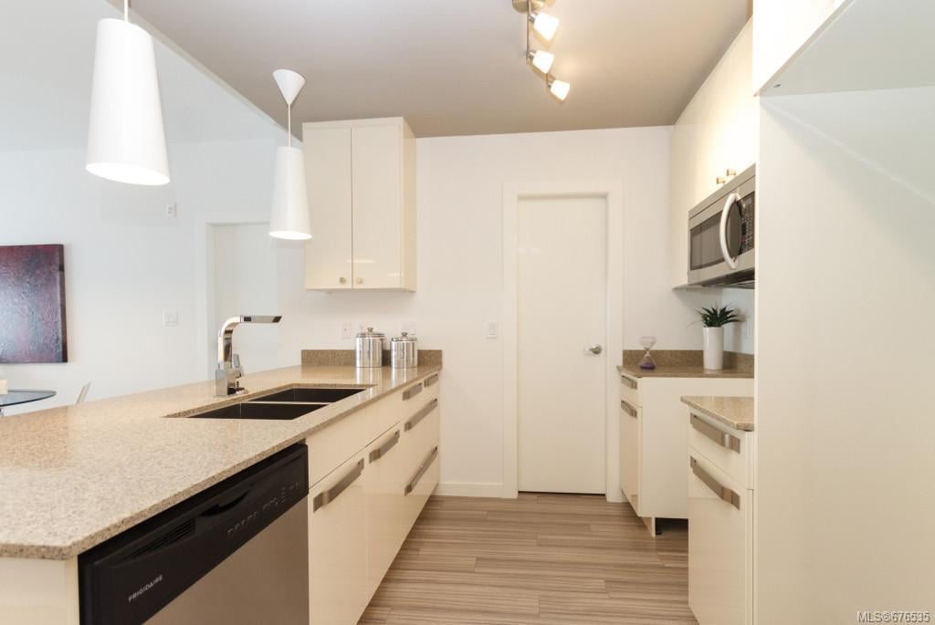 333-2871 Jacklin Rd, Langford