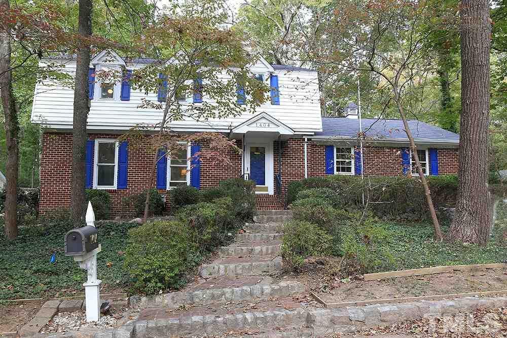 1404 Creekstone Lane