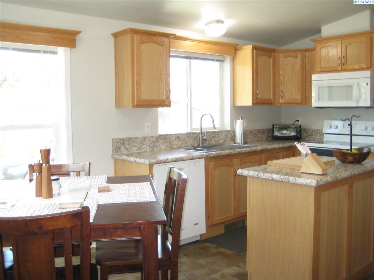 115 NW Glenhaven