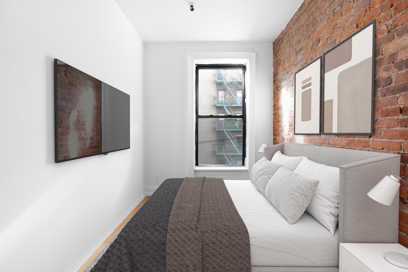 334 West 46th Street, Apt 2-R