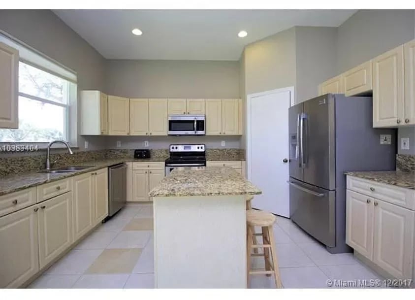 2277 NW 77th Ter