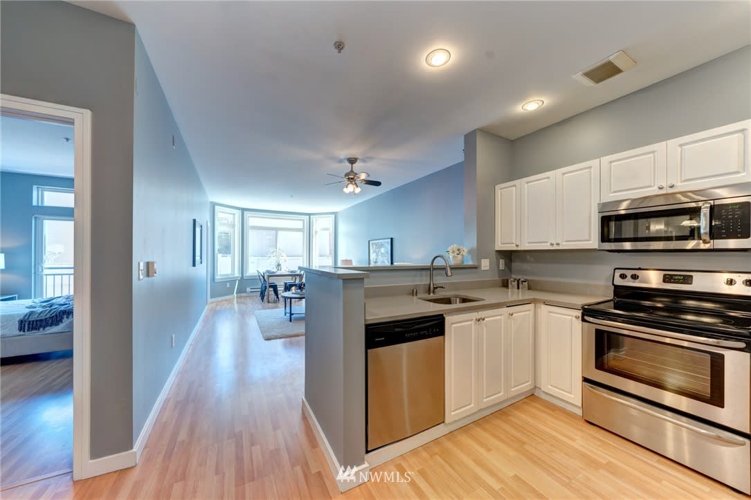 2414 1st Ave, #419