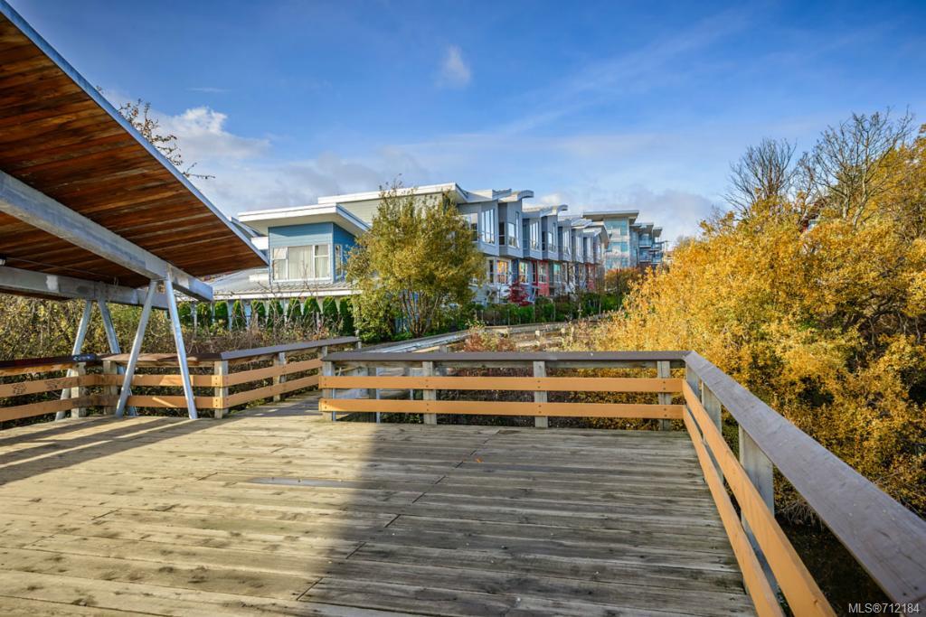 307-785 Tyee Rd, Victoria