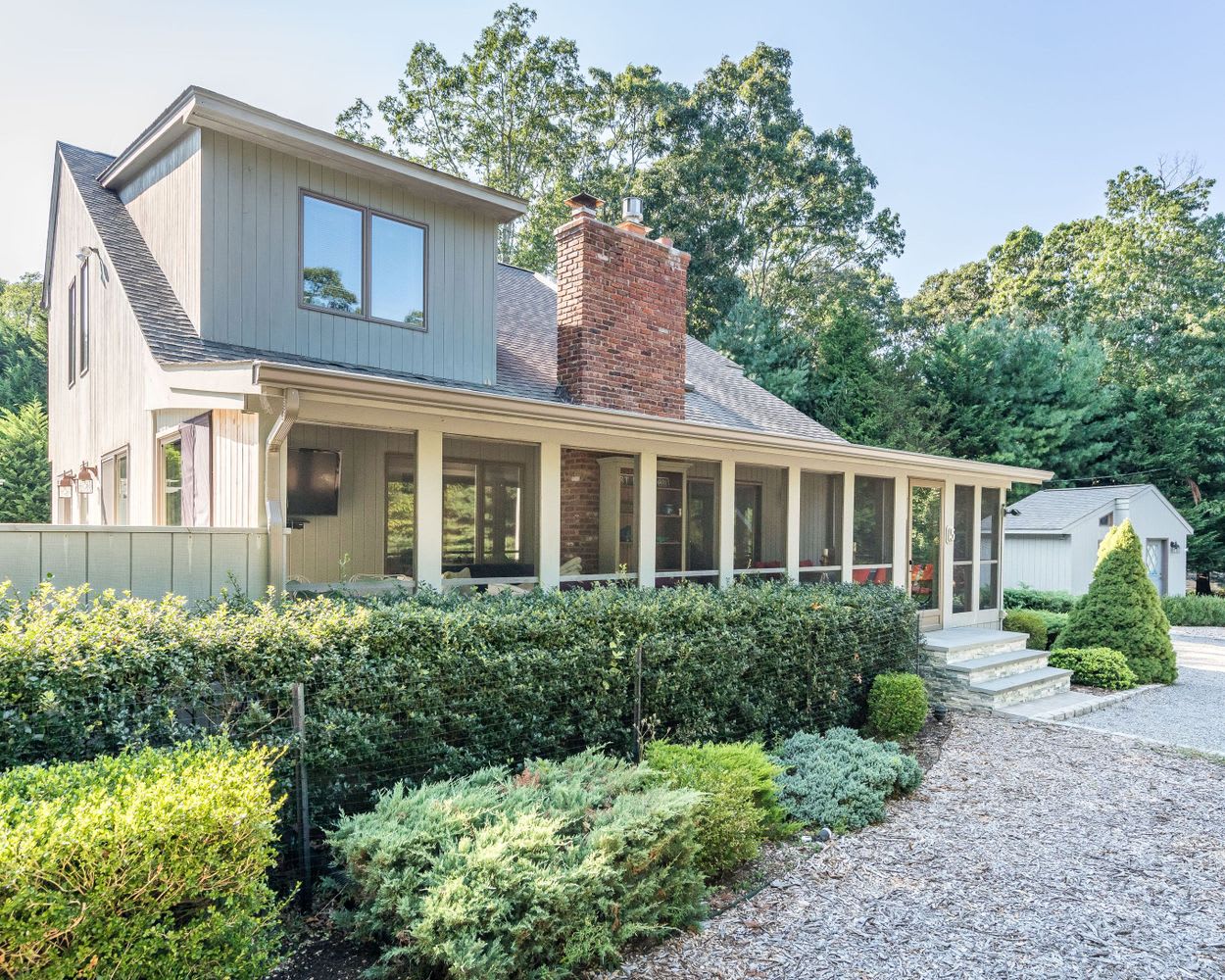 5 Monument Ln