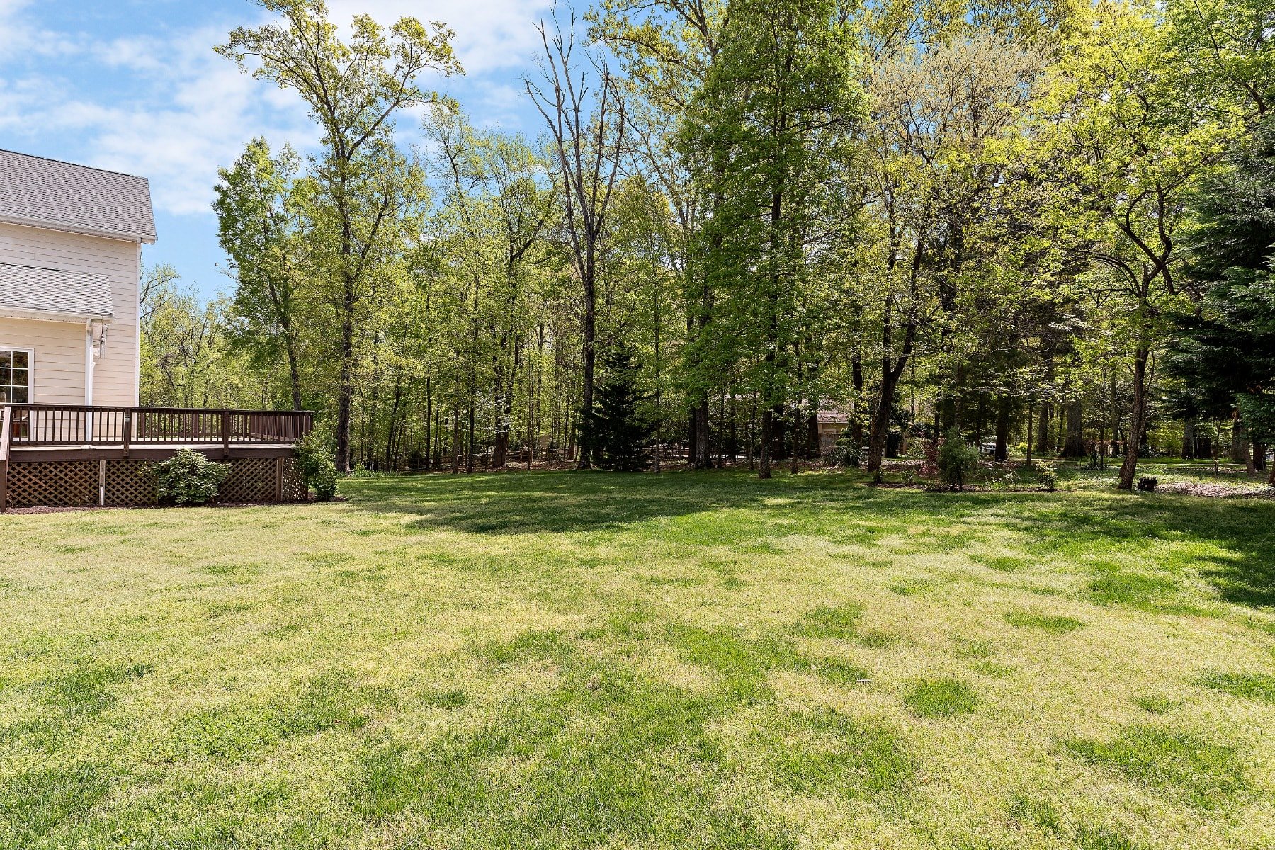 2907 Calcutt Drive