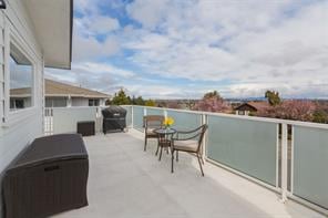 3690 Doncaster Dr