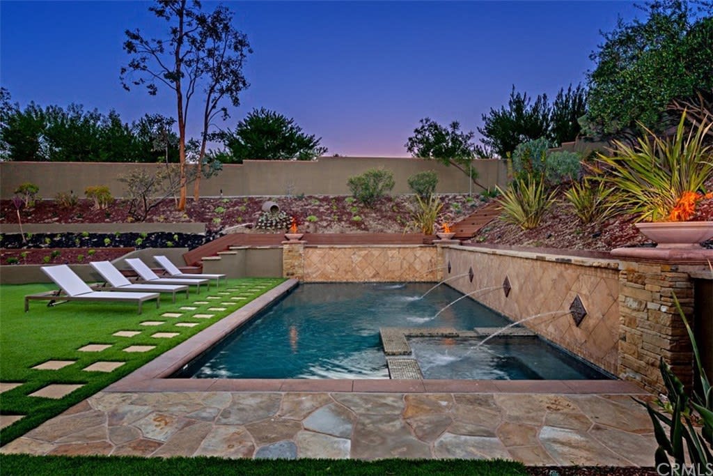25251 Mustang Drive