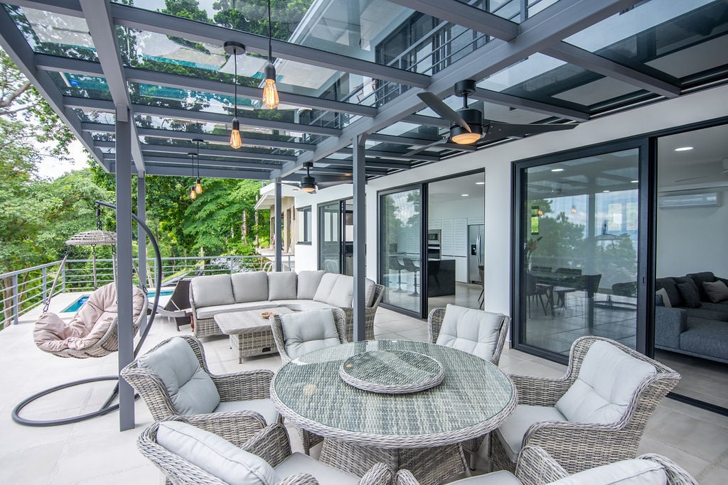 Oceanfront Private Pool Villa, Jaco, Puntarenas