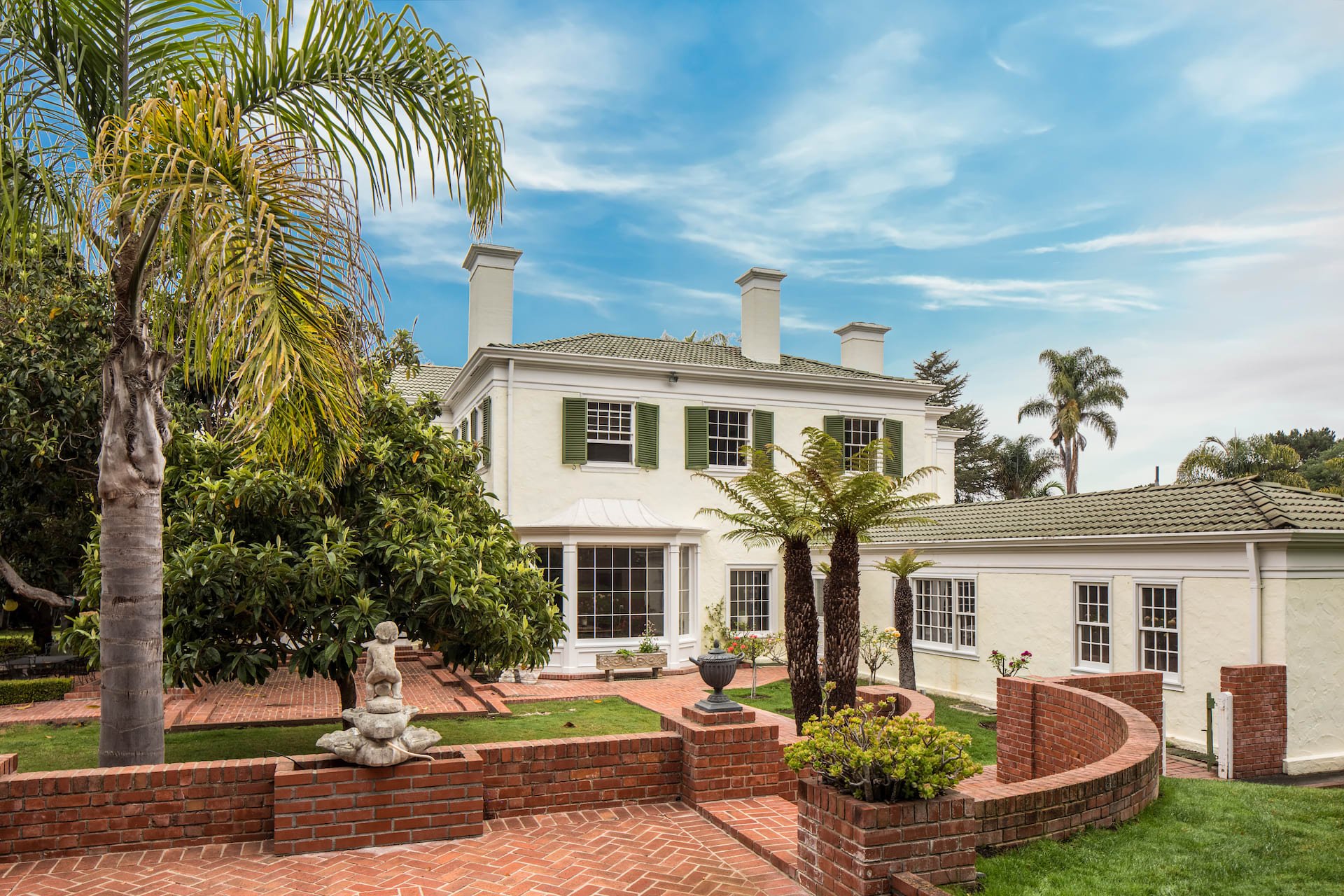The Monterey Manor