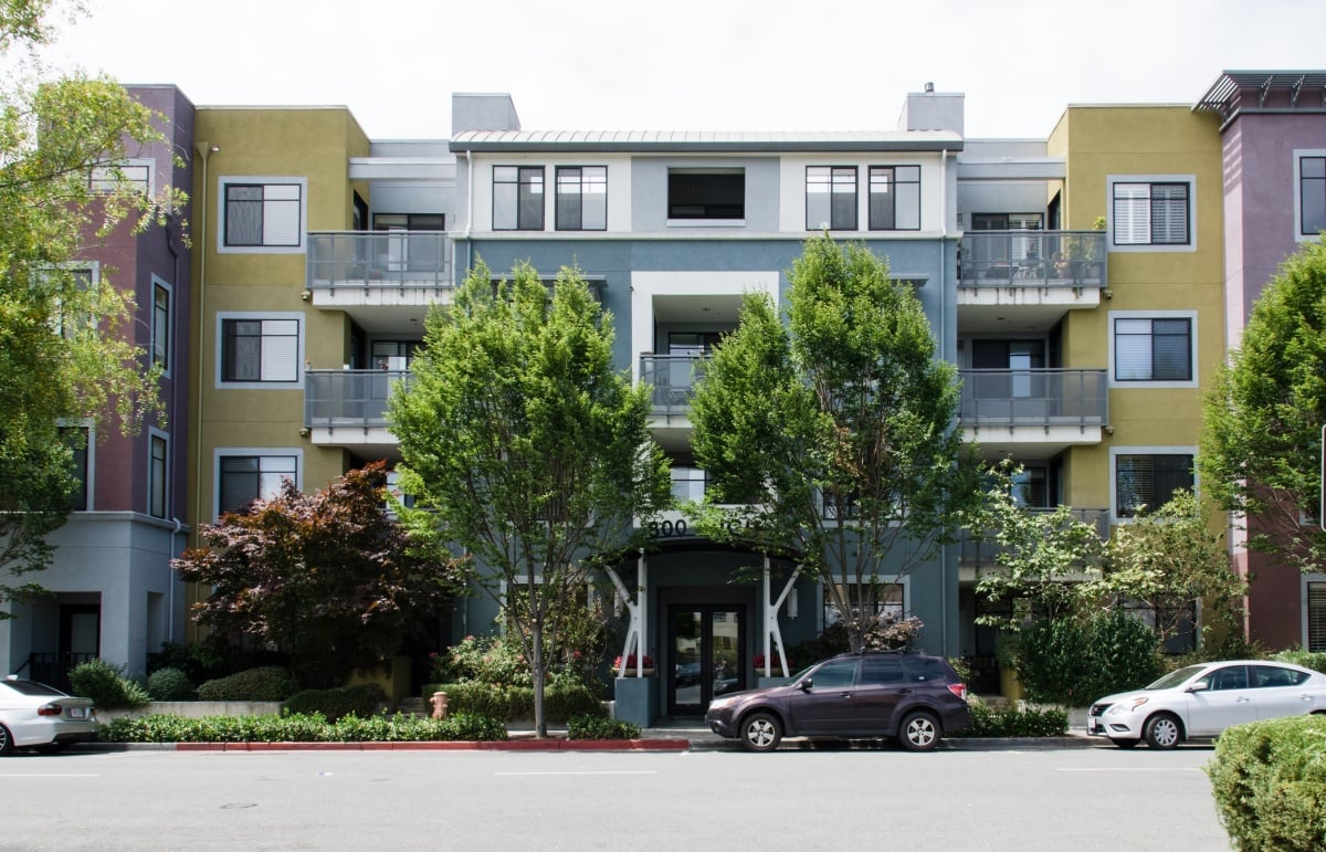800 High St #106