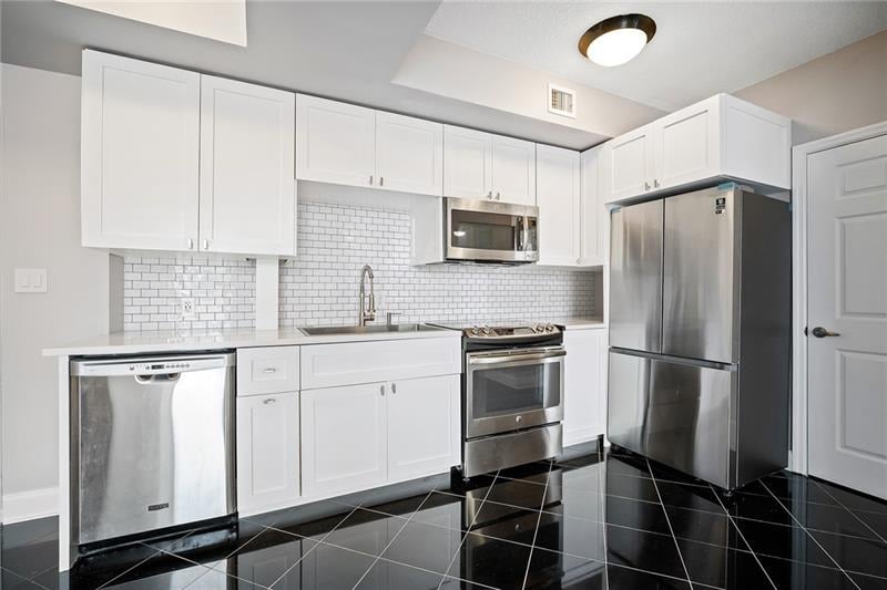 115 SW 11th St Unit #502