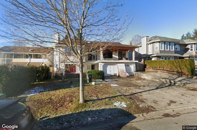 8453 148a St