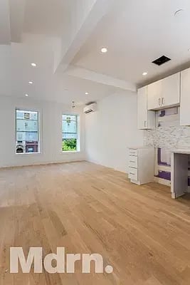 129 Quincy Street Unit: 3B