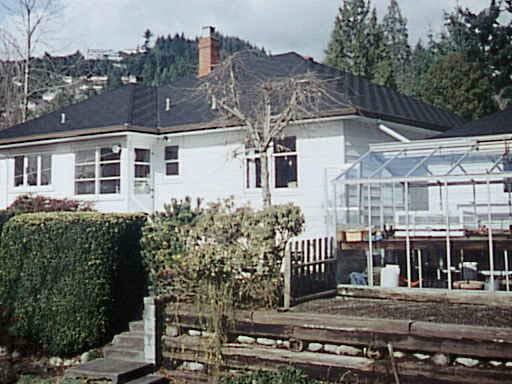 684 Esquimalt Ave