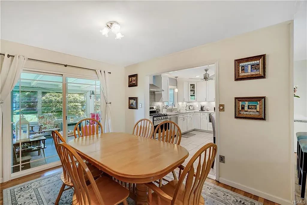 5 Van Gogh Ln