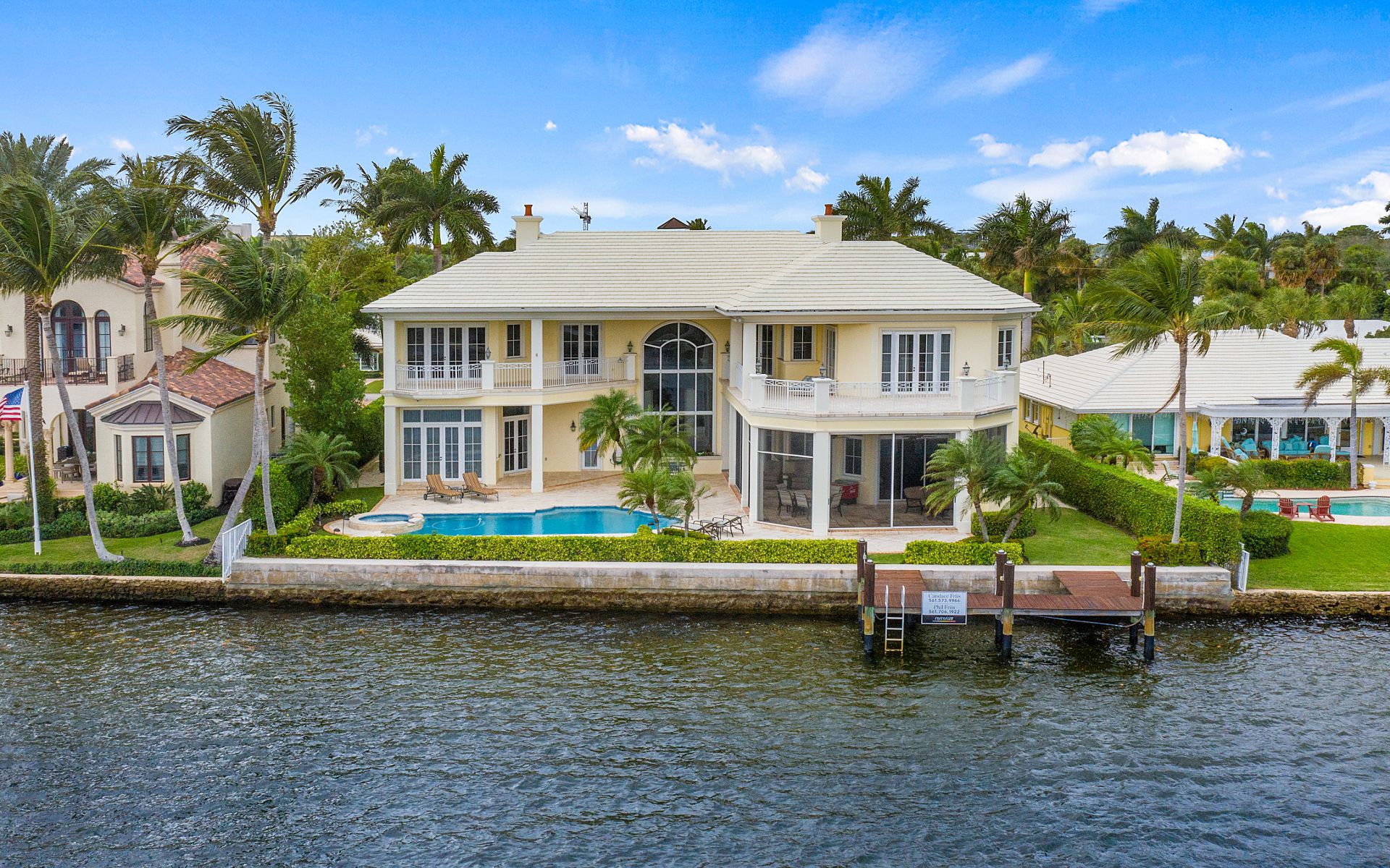 219 Palm Trl