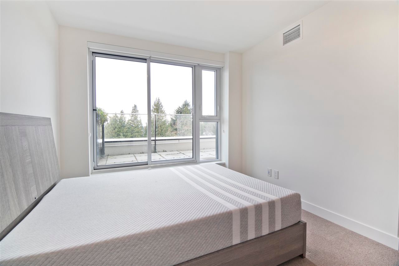 607-7228 Adera St