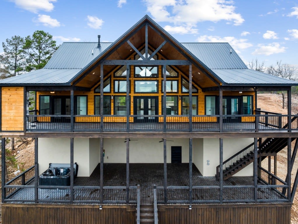 203 Ironwood Creek Trl