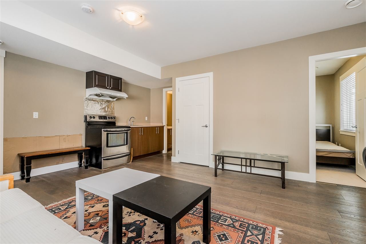 32-15977 26 Ave