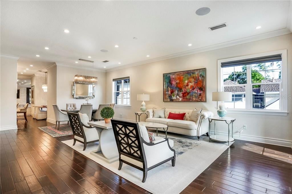 Sophisticated Urban Living