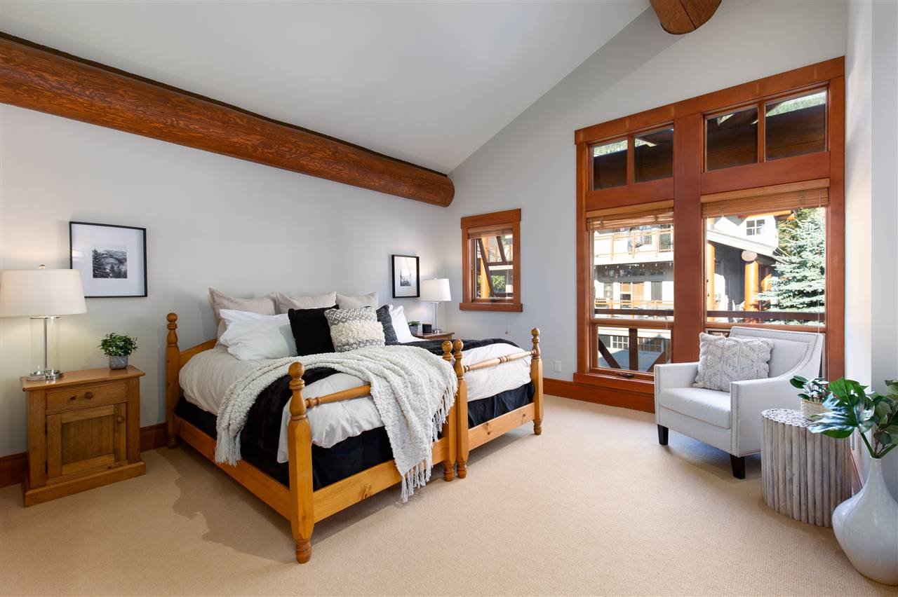 15-2324 Taluswood Pl