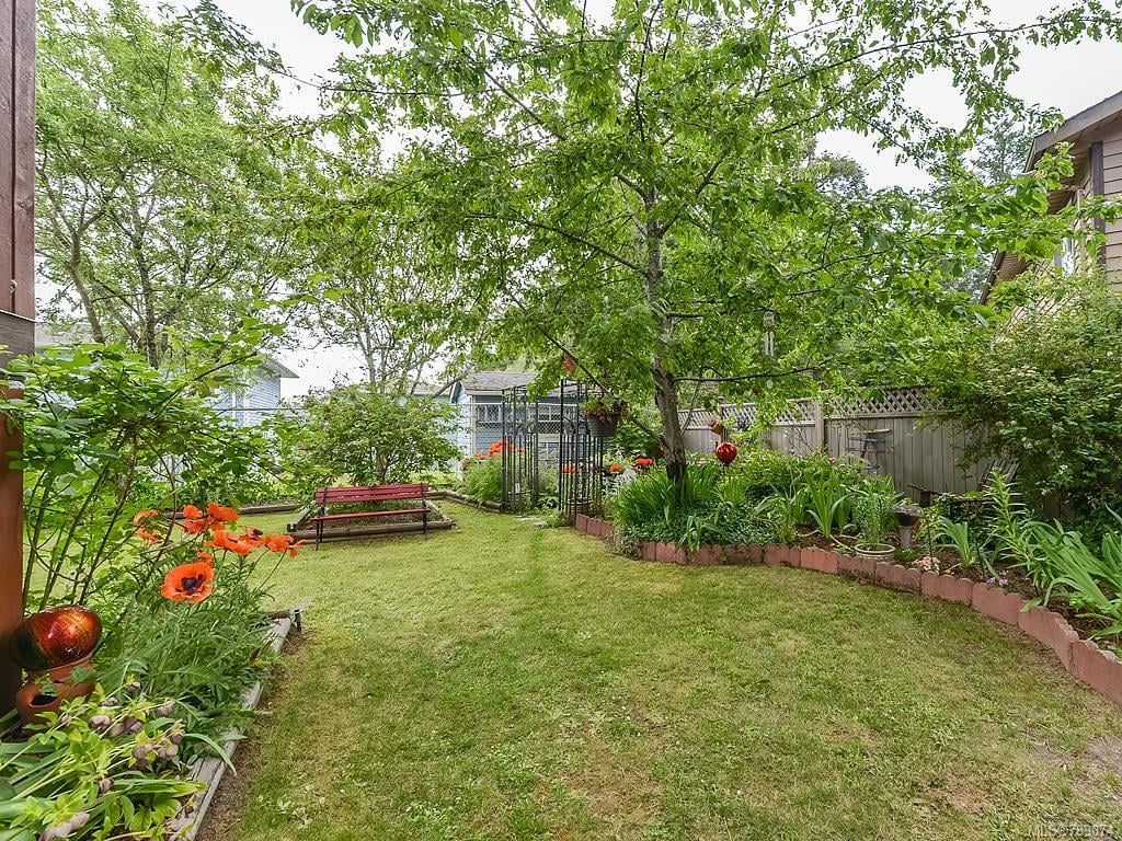 4257 Moorpark Pl, Saanich