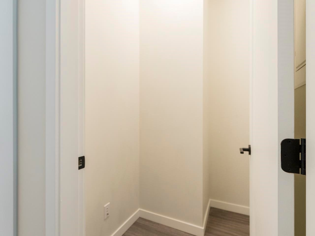 116-311 E 6th Ave