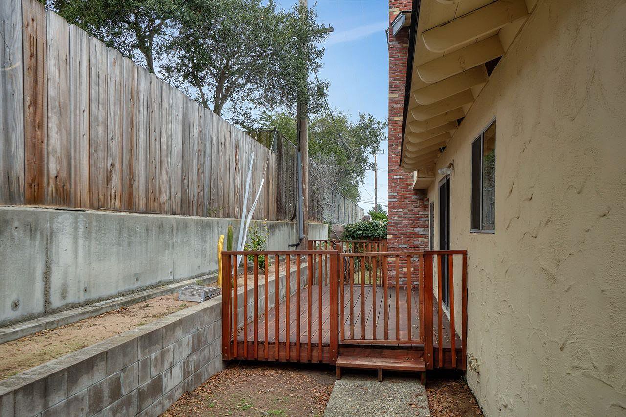 475 Lewis Pl