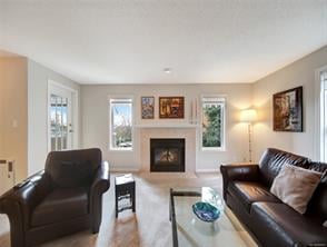 302-456 Linden Ave